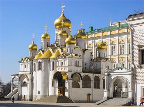 The Annunciation Cathedral: Unveiling a Timeless Masterpiece of Russian Architecture and Spirituality!